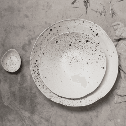 Image showing the Ama Large serving bowl, D7.5 x 34.5cm, Splatter product.