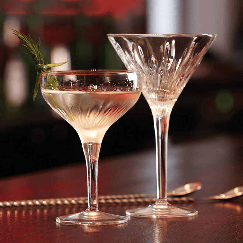 Mixology Set of 4 Martini Glasses, 215ml, Clear