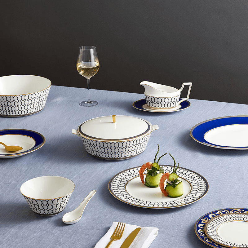 Renaissance Gold 4 piece dinnerware set, White