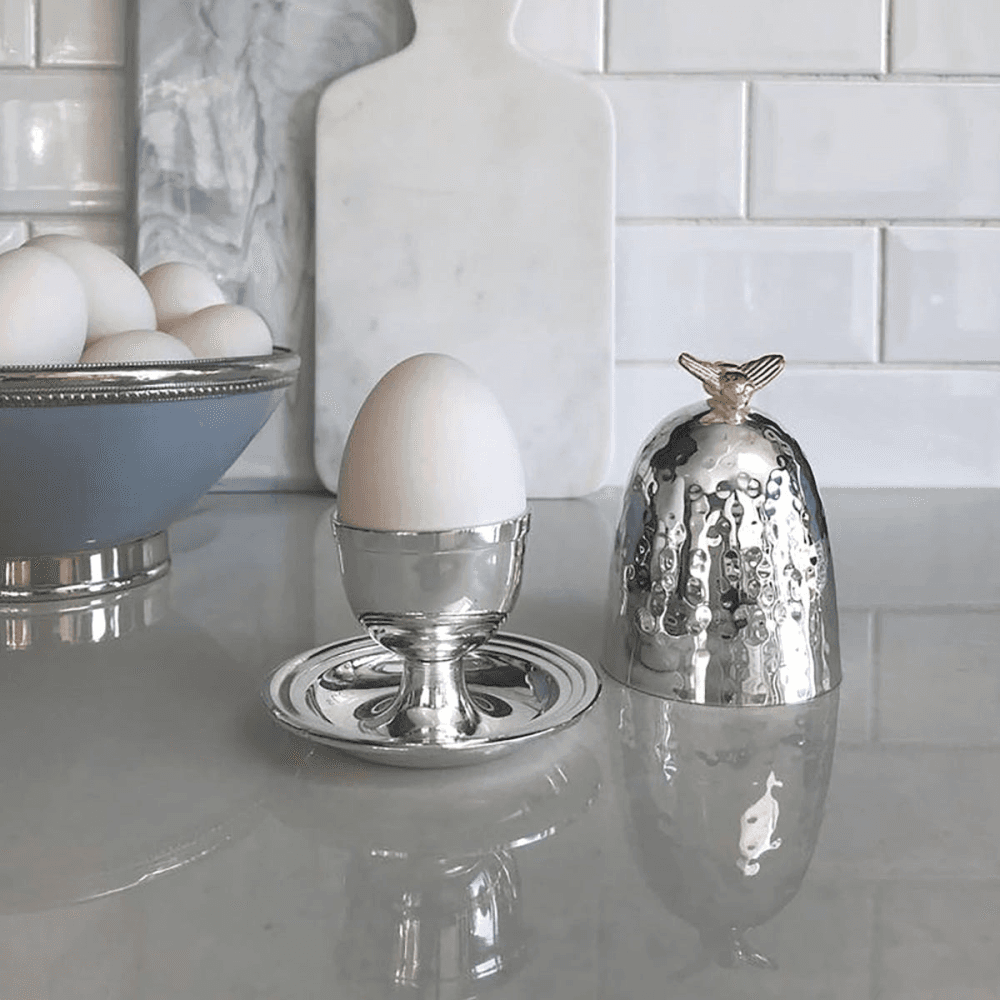 Bee Egg cup, H11 x W9cm, Silver