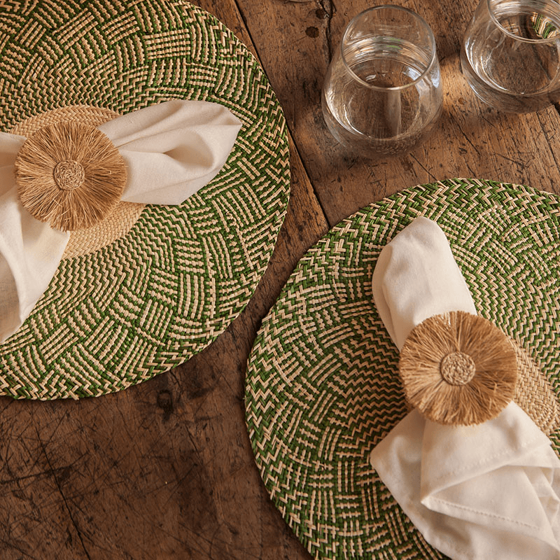 Nariño Set of 2 Woven Placemats, D39cm, Olive Green