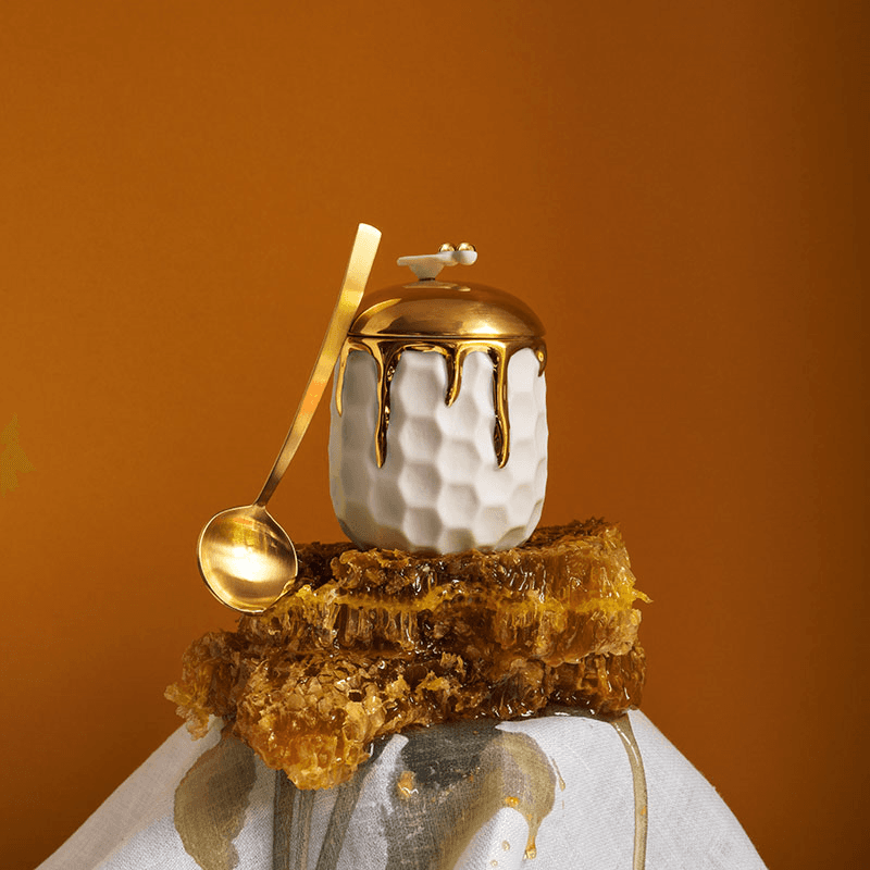 Beehive Honeypot, 230ml, White & Gold