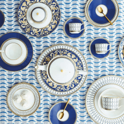 Image showing the Renaissance Gold Oval platter, 35cm product.