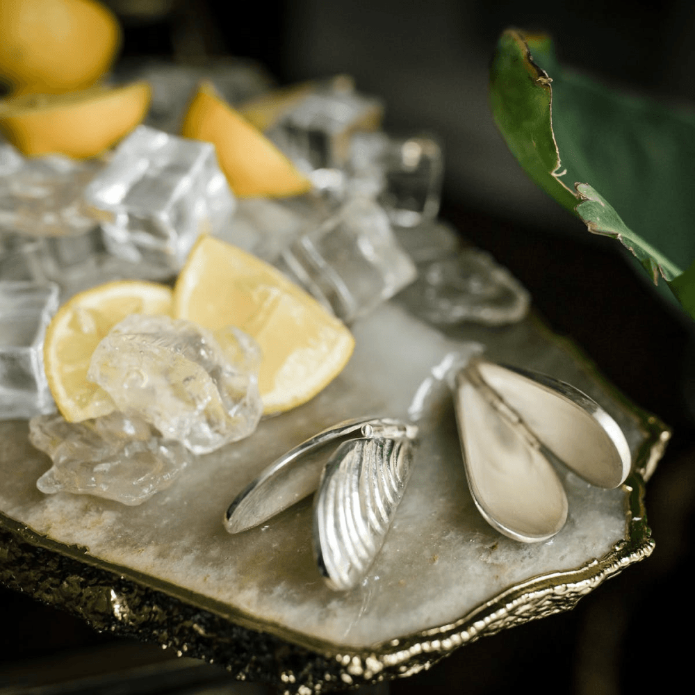 Pair of mussel eaters, 7cm, Silver Plate