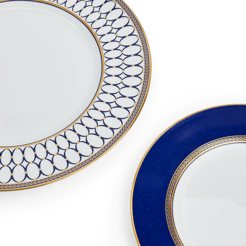 Renaissance Gold 4 piece dinnerware set, White