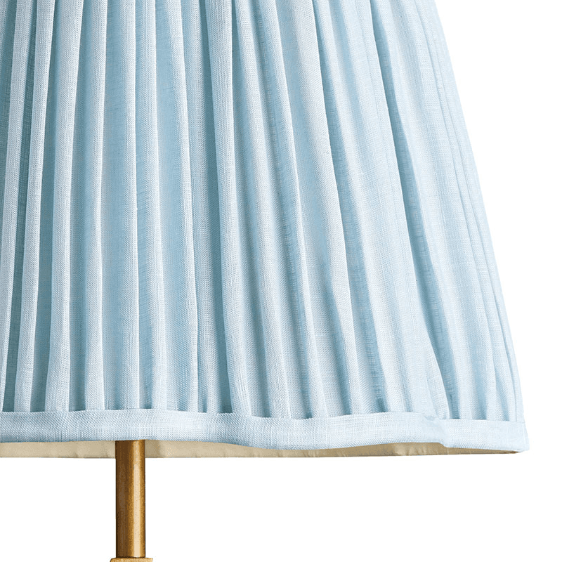 scalloped Shade, 35cm, blue sky linen