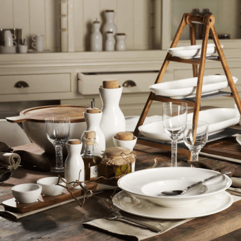 Image showing the Artesano Set of 3 dip bowls on wooden tray, White product.