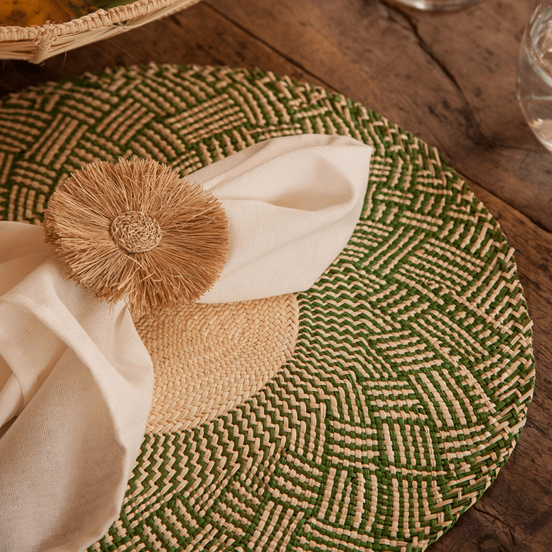Nariño Set of 2 Woven Placemats, D39cm, Olive Green