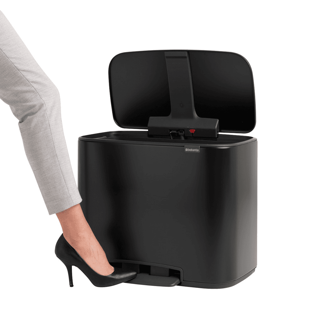 Bo Pedal bin, 23 litre - H44 x W54 x D36.5cm, Matt Black
