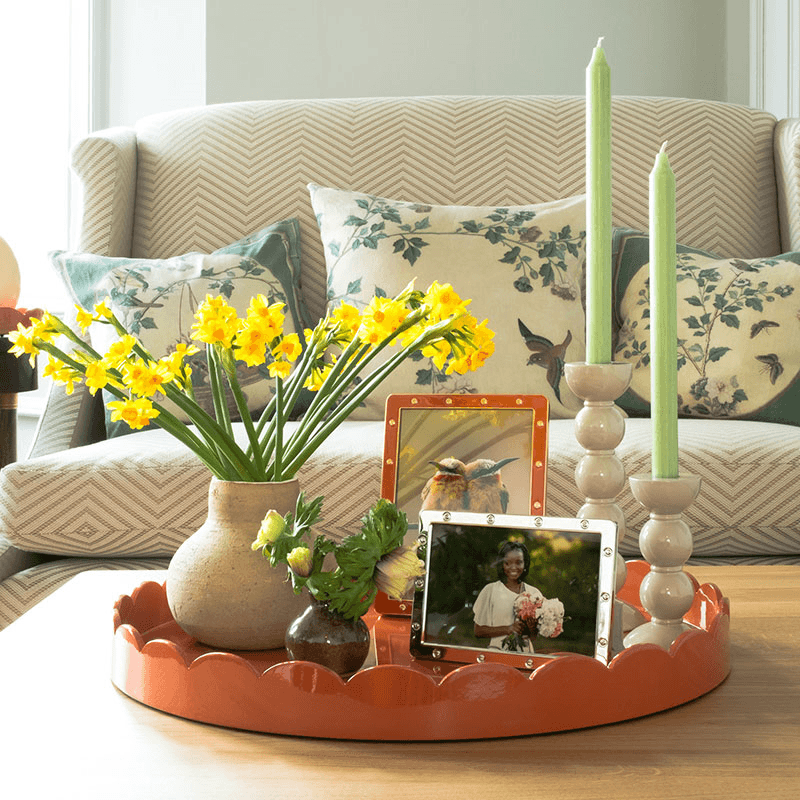 Lacquered Scallop Round Tray D50cm, Orange