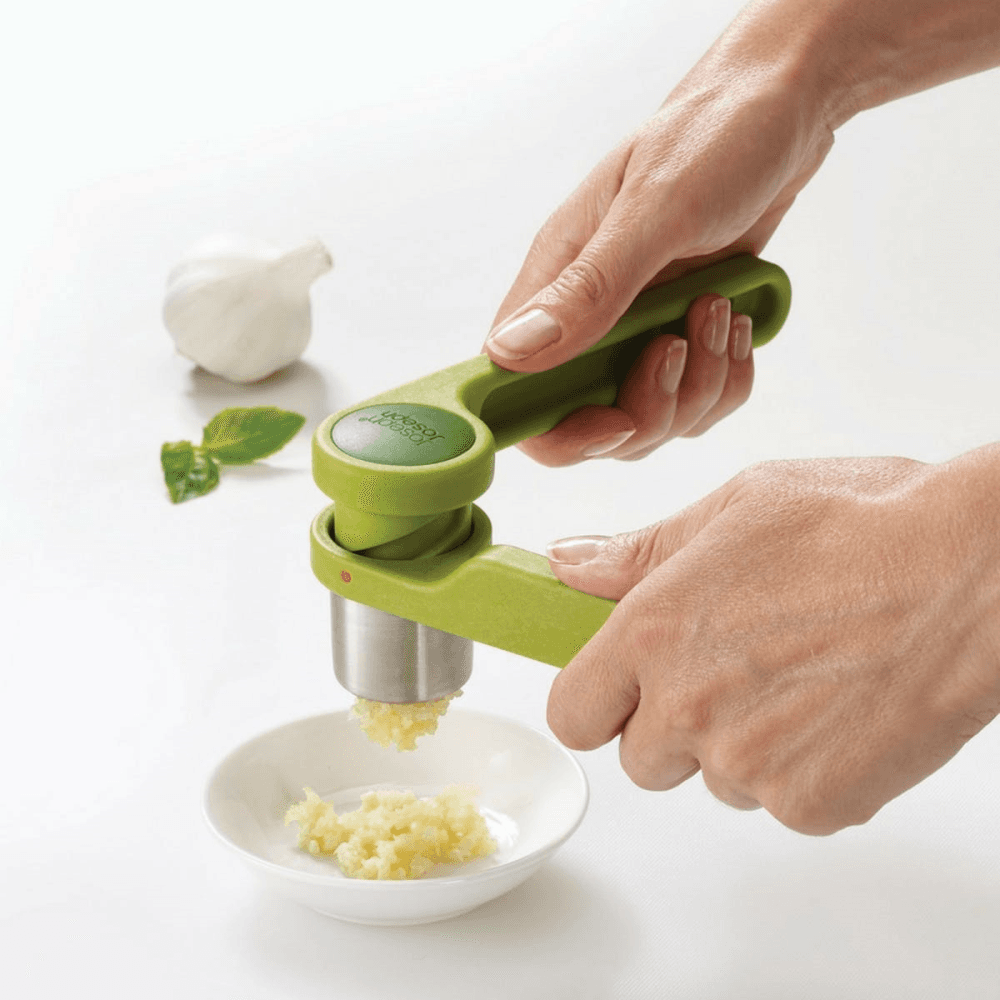 Helix Garlic press