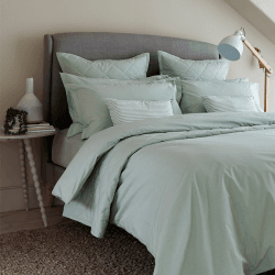 Image showing the Stornoway Chambray Fitted Sheet, King, Green product.