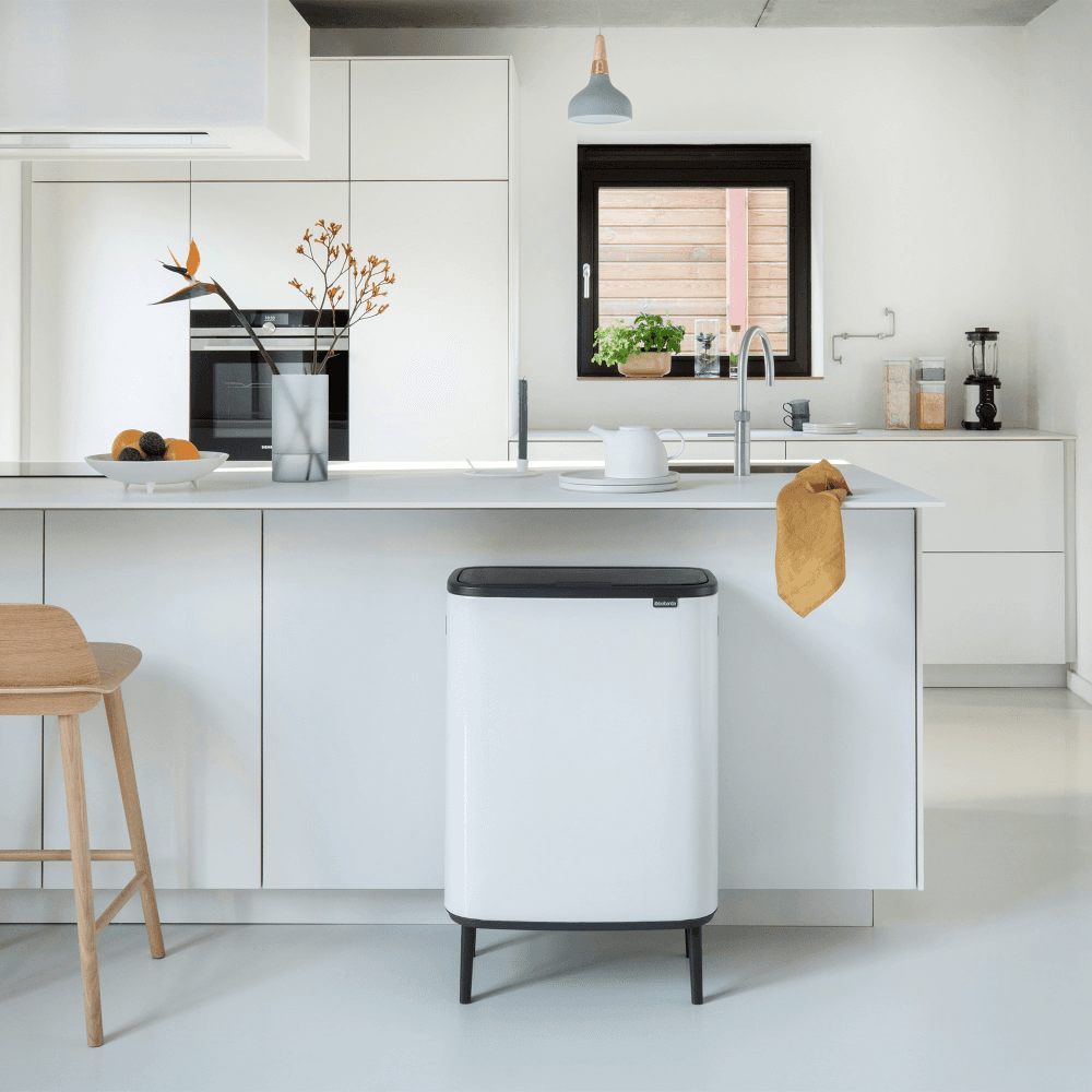 Bo Hi touch bin, 30 litre, White