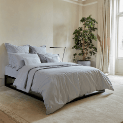 Image showing the Stornoway Chambray Duvet Set, King, Silver product.