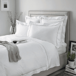 Image showing the Savoy - 400 Thread Count Egyptian Cotton King duvet cover, W225 x L220cm, White/Silver product.
