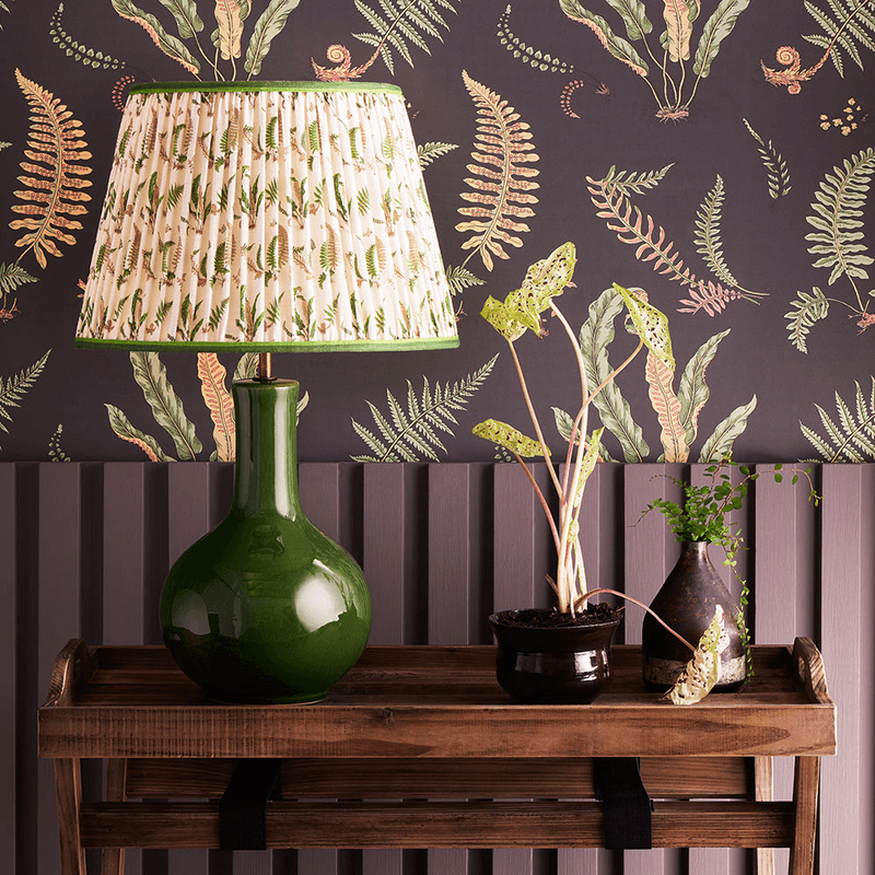 Empire Straight  Shade Ferns Linen By GP & J Baker, 30cm, Emerald