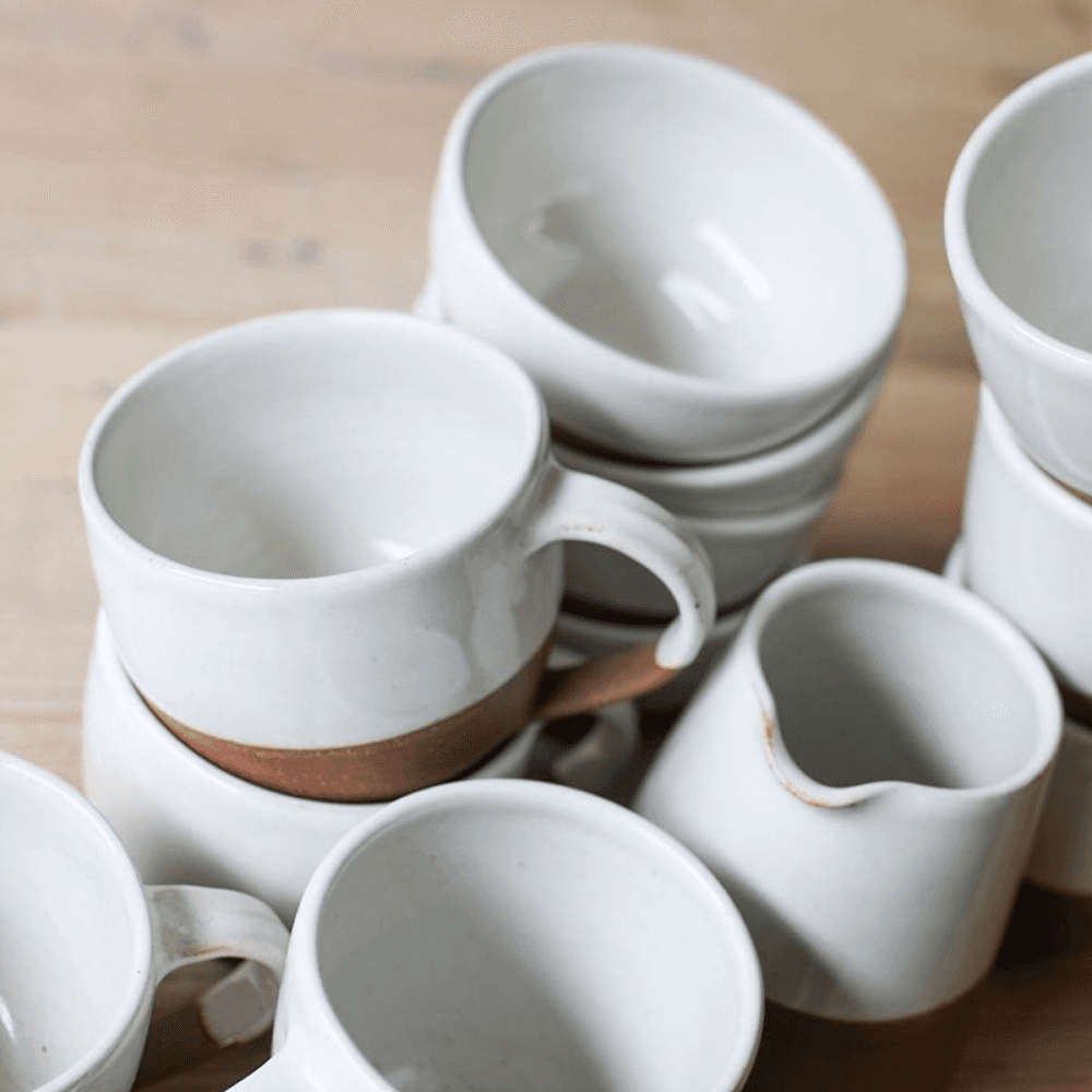 Mali Slanting jug, D11.5 x 9.5cm, White & Terracotta