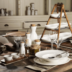 Image showing the Artesano Set of 3 dip bowls on wooden tray, White product.