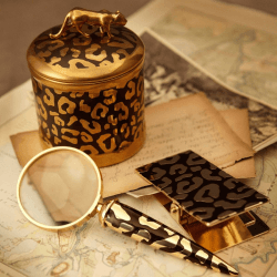 Image showing the Leopard Candle product.