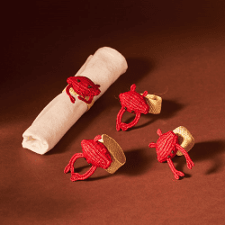 Image showing the Narino Crab Set of 4 Woven Napkin Rings, Red product.