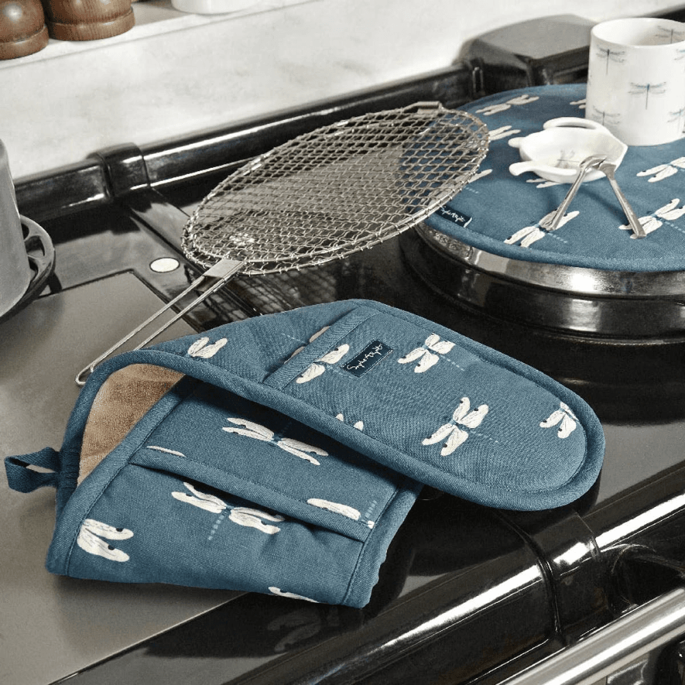 Dragonfly Double oven glove, 18 x 84cm
