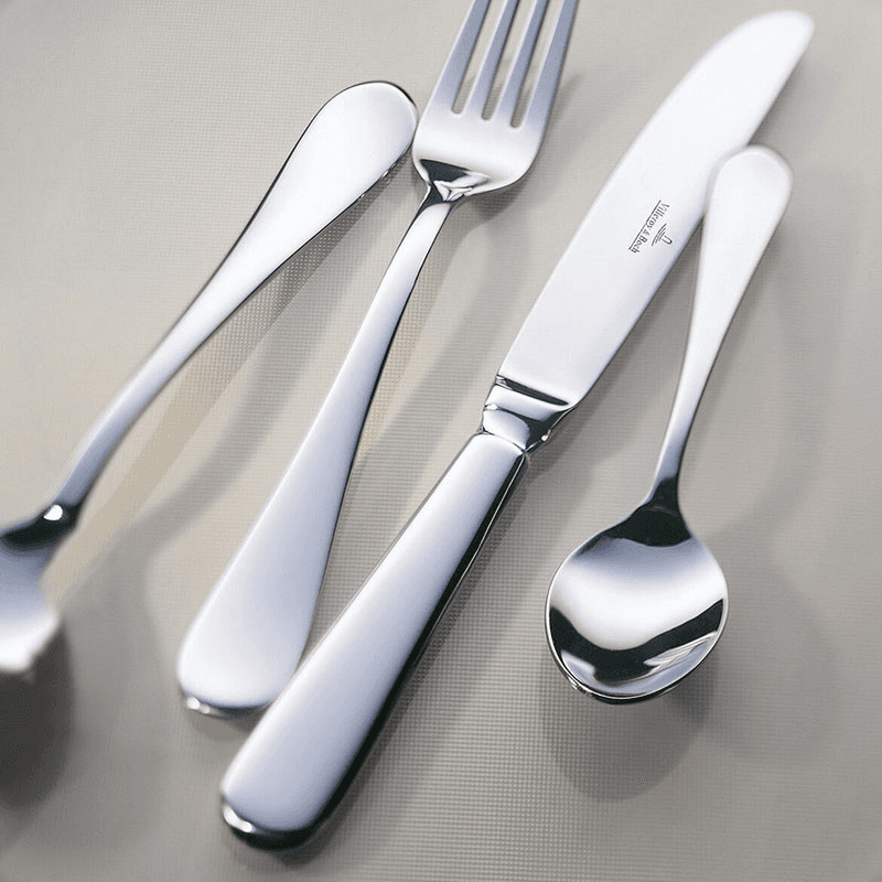 Oscar 24 piece cutlery canteen in picture box, 44 x 28 x 5cm, Stainless Steel