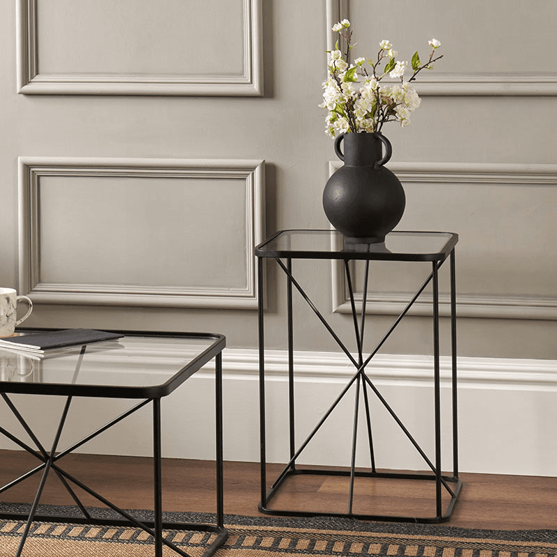 Roxy Side Table, Black