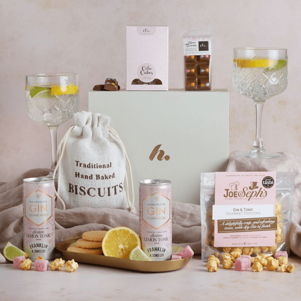 Gin and Treats Hamper