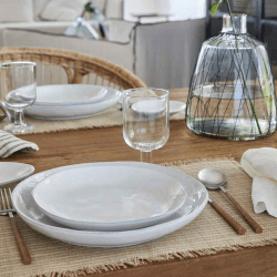 Image showing the Livia Set of 6 Dinner Plates, D28cm, Gloss White product.