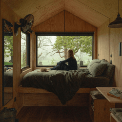 Image showing the Full Midweek Stay Voucher product.