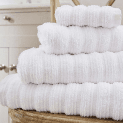 Image showing the Hydrocotton Super jumbo bath sheet, 115 x 180cm, White product.