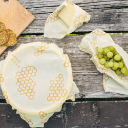 Image showing the Bee's Wrap Print Pack of 3 food wraps, small/med/large product.
