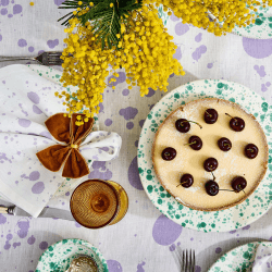 Image showing the Splatter Tablecloth, W165 x L270cm, Lilac product.