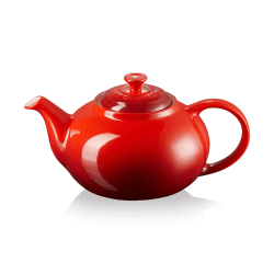 Image showing the Stoneware Classic teapot, 1.3 litre, Cerise product.