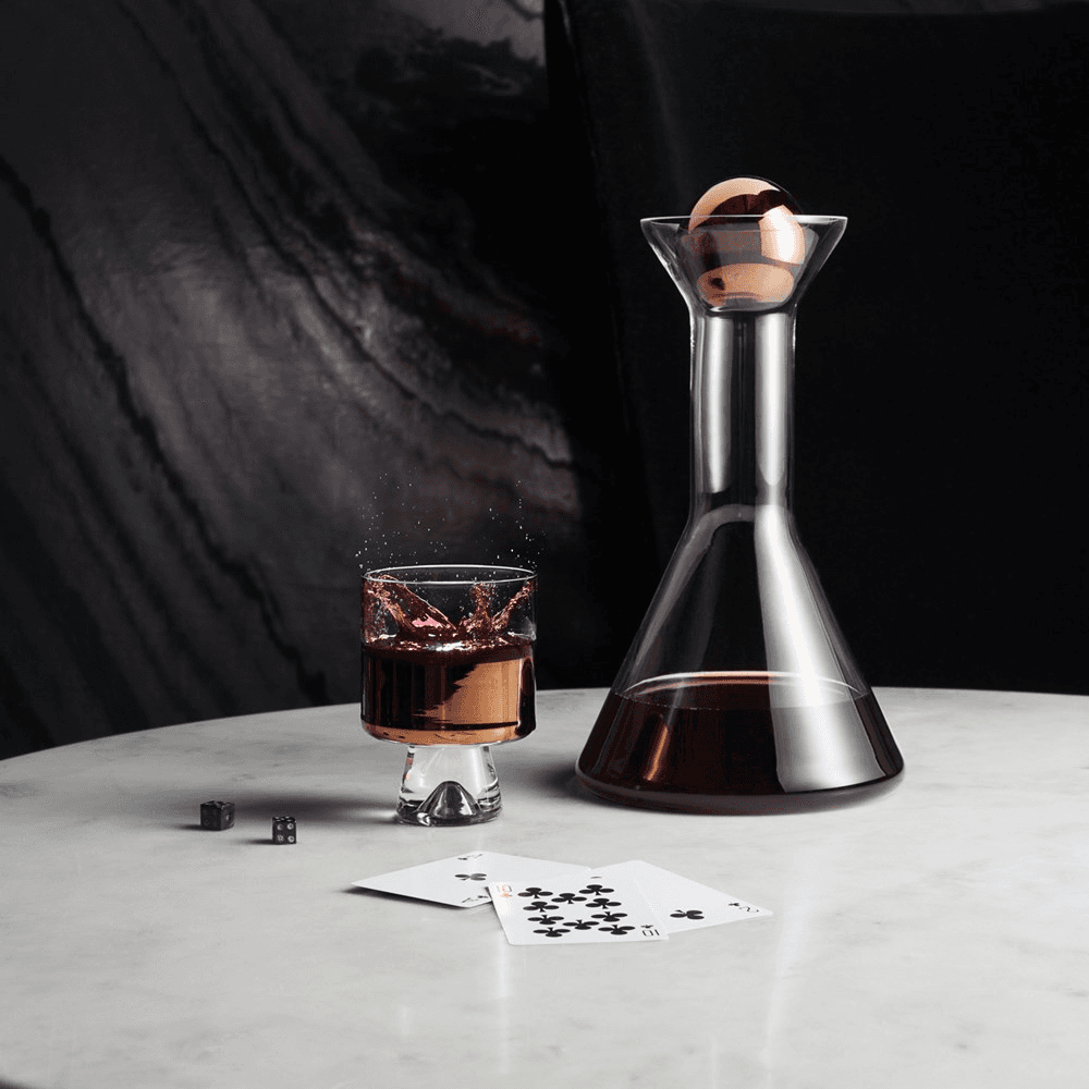 Tank Decanter, W17 x 27cm, glass