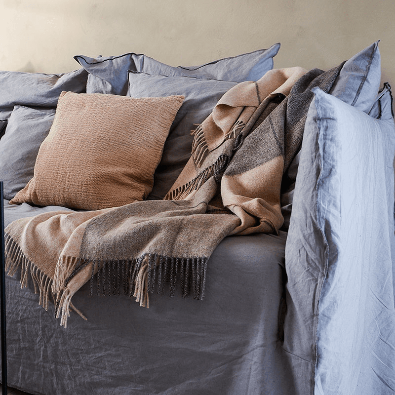 Blocks Throw, H190cm x W130cm, Camel/Grey