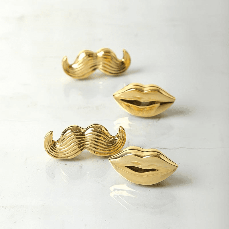 Mr & Mrs Muse Set of 4 Place Card Holders, Gold