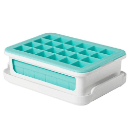 Image showing the Covered silicone ice cube tray - cocktail cubes product.