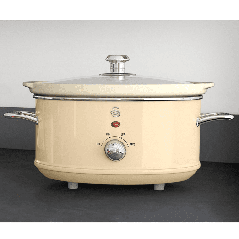 Retro 3.5L Slow Cooker, Cream