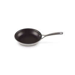 Image showing the Classic 3-ply Non-Stick Omelette Pan, 20cm, Stainless Steel product.