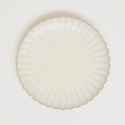 Image showing the Scallop Shell Set of 4 Bread Plates, D26cm, Oat product.
