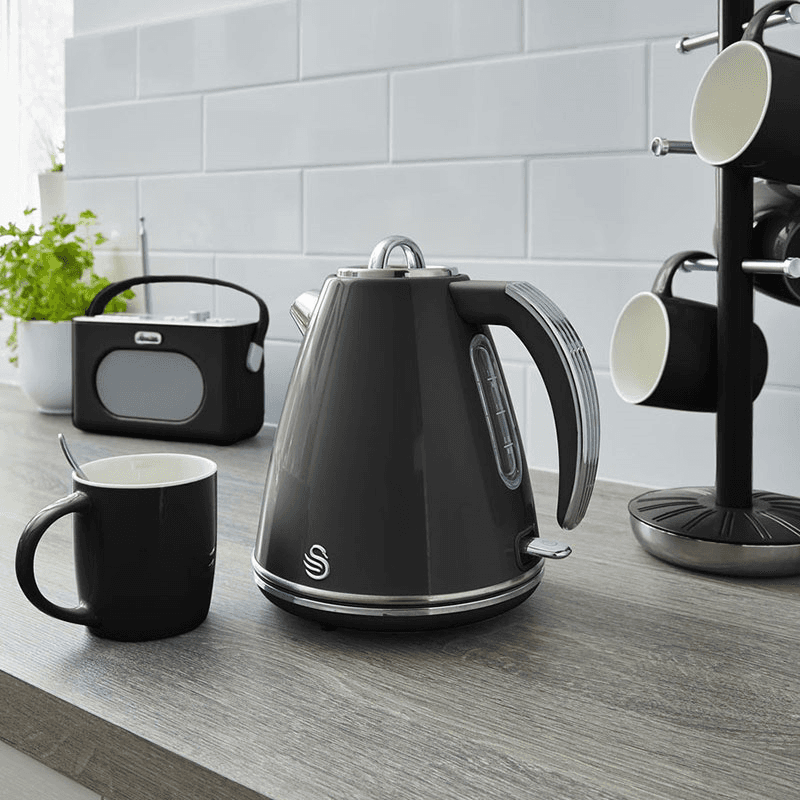 Retro Jug Kettle, 1.5L, Black