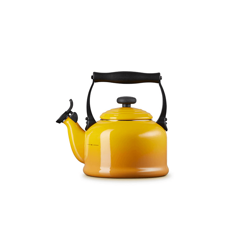 Traditional Kettle with Fixed Whistle, 2.1L, Nectar
