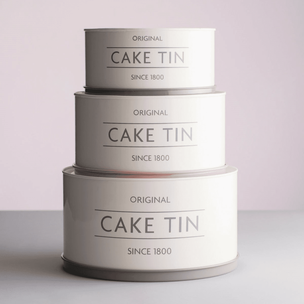 Innovative Kitchen Set of 3 cake tins, Cream