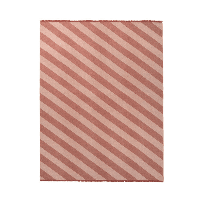 Fishbone Throw, H190cm x W130cm, Rusty Red