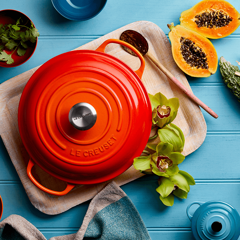 Signature Cast Iron Shallow casserole, 26cm - 2 litre, Volcanic