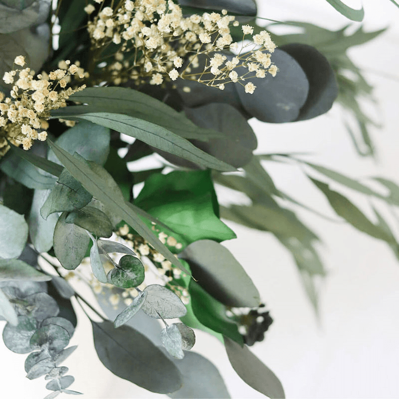 Greenery & Neutrals Large hand-tied bouquet, H42-48cm, Matcha