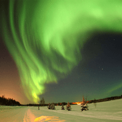 Image showing the Northern Lights Igloo stay £100 product.