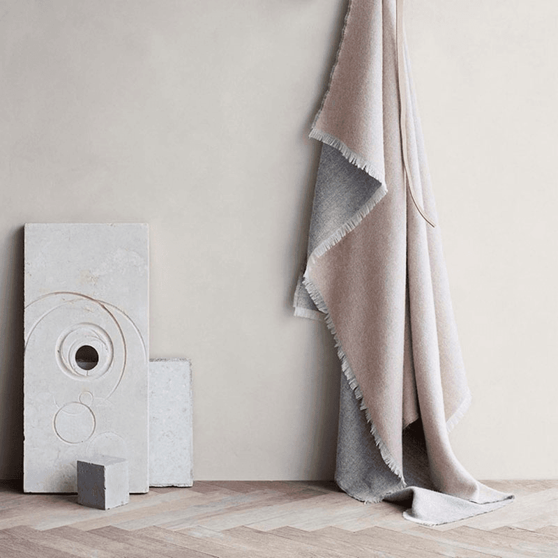Venice Throw, H190cm x W130cm, White/Nude