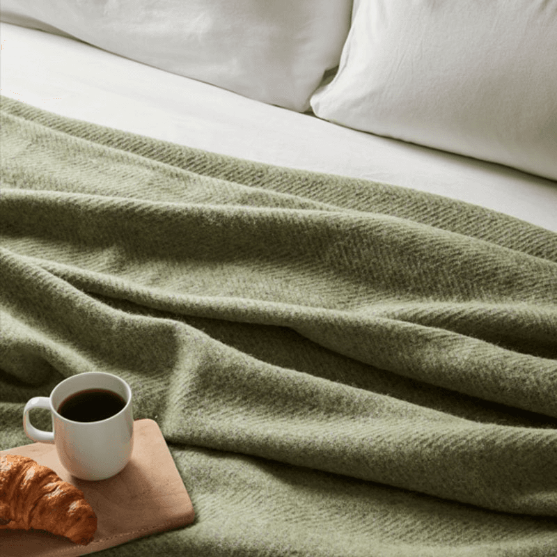 Beehive Pure New Wool Throw, 140 x 240cm, Fern & Grey